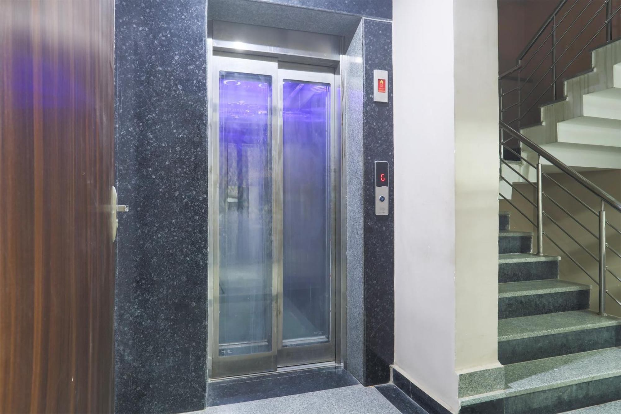 Fabhotel Bliss Premium Gurgaon Exterior foto